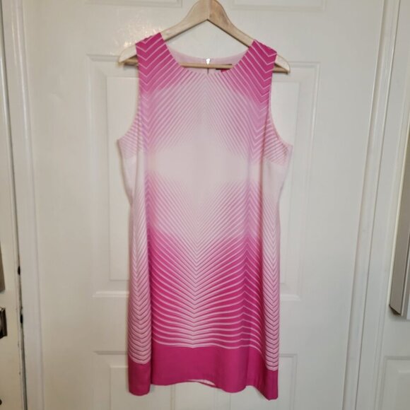 Vince Camuto Pink Chevron Ombre Shift Dress Size 12 | Sleeveless Work to Weekend - Picture 7 of 9